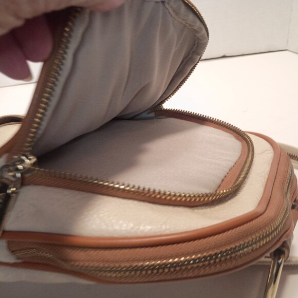 Y2K VALENTINA Convertible Sling Bag Day Pack Ivory Pebbled Leather Brown Trim - Picture 14 of 15